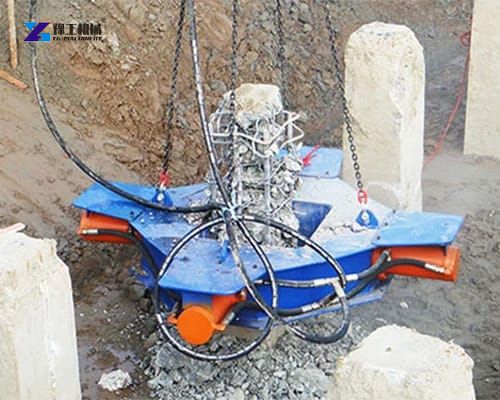 sqaure pile breaking machine on working site